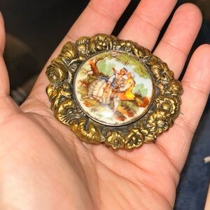 Vintage Gold-Tone Brooch with Victorian couple  Scene
